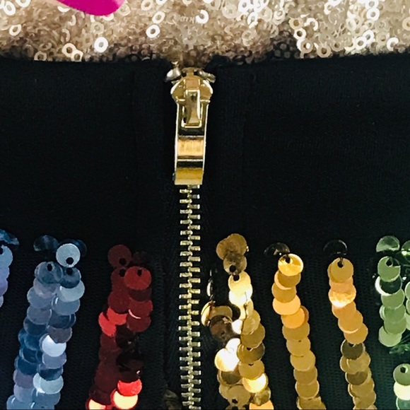 NWT TEA n CUP Sequined Hot Pants! - Picture 2 of 7